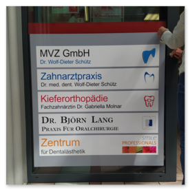 Fensterbeschriftung